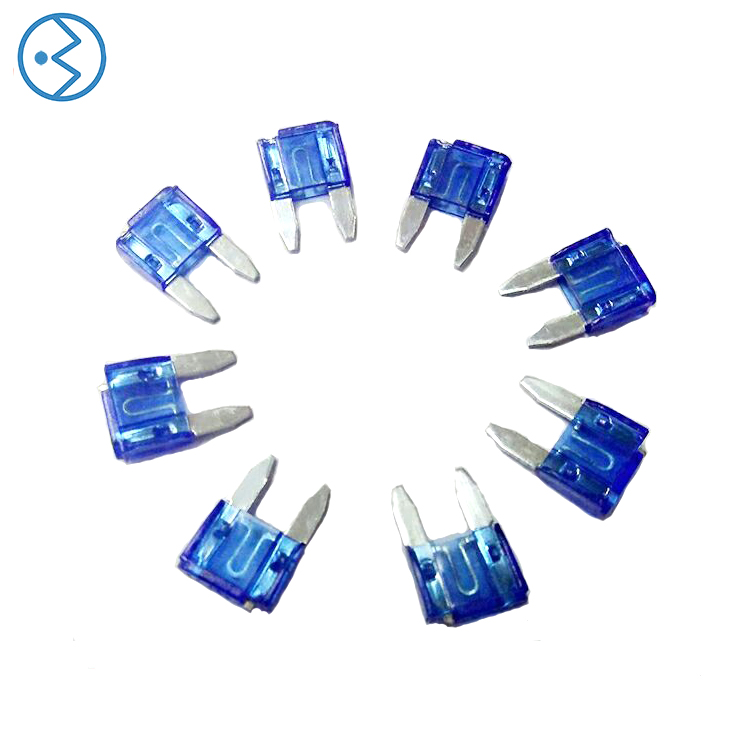 小号缺角保险丝5