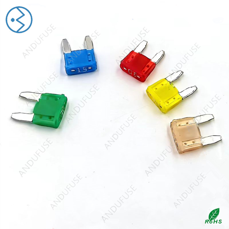 MIN小号汽车插片32V 尼龙壳（认证）